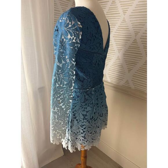 NWT Adelyn Rae Women’s Small Blue Ombré Lace Overlay Romper - Picture 5 of 10